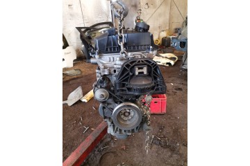 Peugeot 208 engine 1 2 post vti petrol 2013 year Engine type petrol