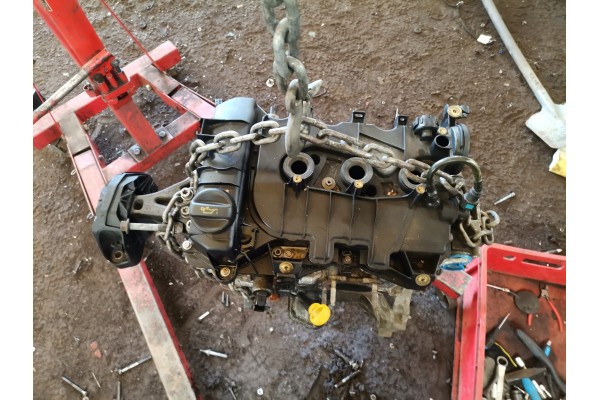 Motor Peugeot 208 1.2 VTi gasolina 2013