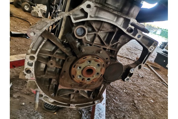 Motor Peugeot 208 1.2 VTi gasolina 2013