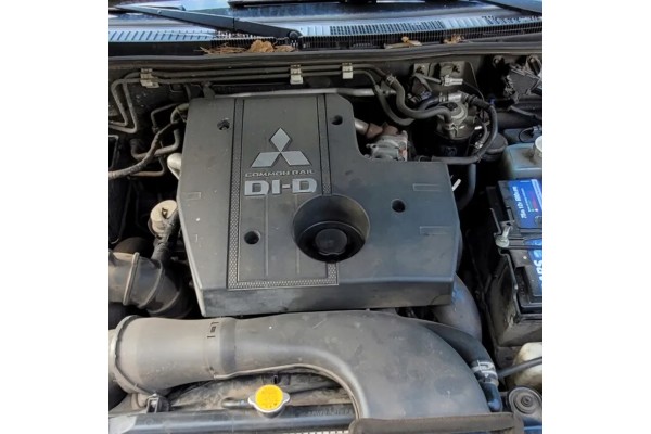 4M41 complete engine 3 2 DI D Mitsubishi Pajero IV 2007 2015 170HP 125kW
