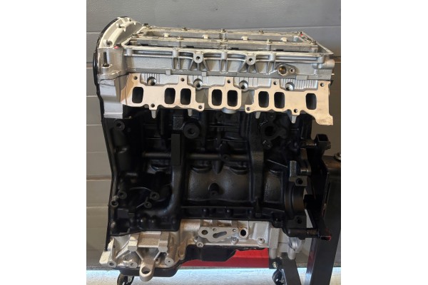 ENGINE 2 2 TDCI HDI EURO4 PUMA FORD TRANSIT PEUGEOT BOXER FWD RWD 4HJ Part manufacturer Ford OE