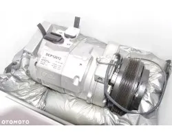 Compresor de aire acondicionado Denso DCP12012