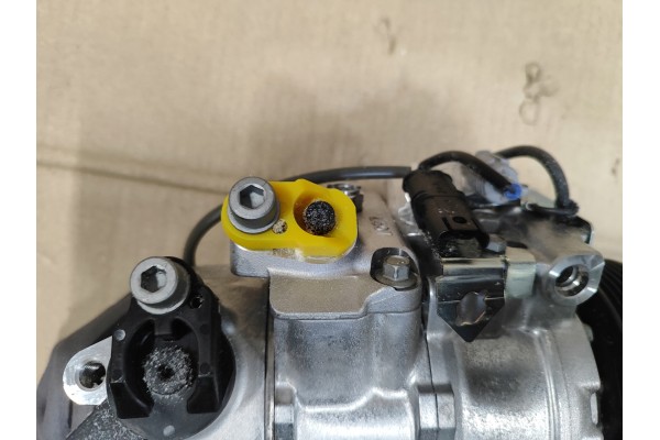 OUTLET Air conditioning compressors compressor DENSO DCP05050 Car type passenger cars