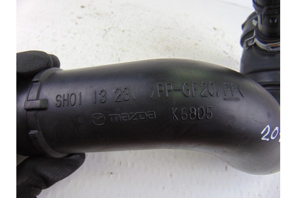 SH0113231  TUBO MAZDA 3 BERLINA / SEDÁN (BM/BN) Luxury 2014 SH0113231 201140 MAZDA - 1
