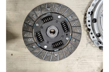 OUTLET Clutch sets SACHS 3000 990 157 Quality of parts according to GVO Q original with factory logo OEM OES