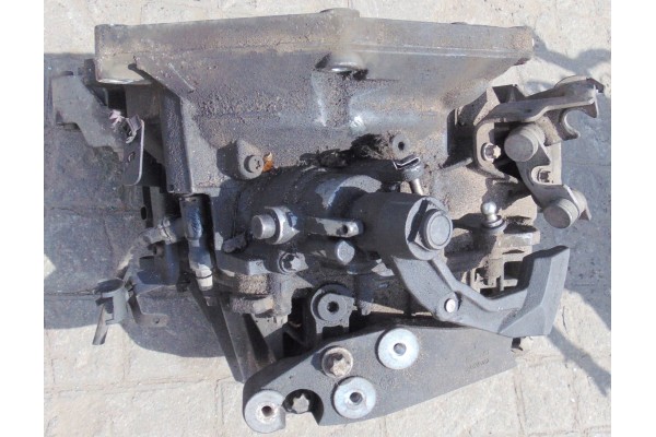 MANUAL TRANSMISSION OPEL ZAFIRA B 1 9CDTI Z19DT EUROPE Transmission type manual