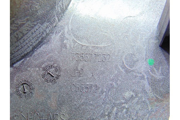 735577232  MOLDURAS DELANTERAS FIAT 500X (334) Mirror 2017 735577232 205033 FIAT - 2