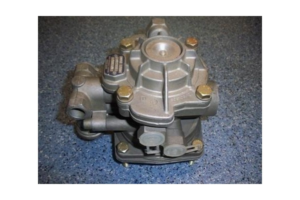 VALVE EUROPA IVECO RENAULT AB2814 9730025210 EAN GTIN 7895851034501