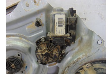 82470-3U120  ELEVALUNAS DELANTERO IZQUIERDO KIA SPORTAGE (SL) Concept 4x2 2010 82470-3U120 200346 KIA - 2