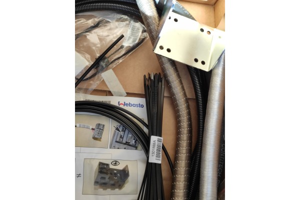 Kit de montaje Webasto para Nissan Qashqai J11 desde 2014 TT-EVO - 132