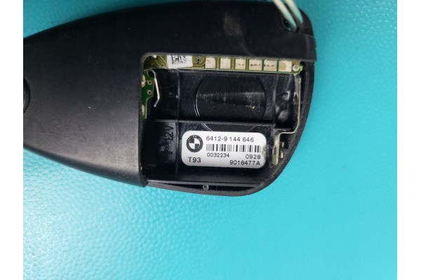 BMW E90 E91 E92 E60 E70 E71 E84 E83 HEATING REMOTE CONTROL WEBASTO T93 9144646 Part manufacturer BMW OE