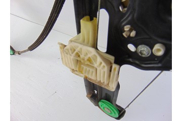 6 PIN ELEVALUNAS DELANTERO DERECHO BMW SERIE 1 BERLINA (E81/E87) 120d 2008 6 PIN 190266 BMW - 1