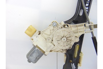 6 PIN ELEVALUNAS DELANTERO DERECHO BMW SERIE 1 BERLINA (E81/E87) 120d 2008 6 PIN 190266 BMW - 3