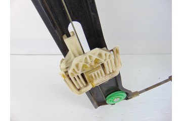 6 PIN ELEVALUNAS DELANTERO DERECHO BMW SERIE 1 BERLINA (E81/E87) 120d 2008 6 PIN 190266 BMW - 4