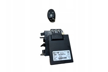 VW PASSAT B8 TSI WEBASTO HEATING CONTROLLER REMOTE CONTROL 3Q0815005 Packaging status replacement