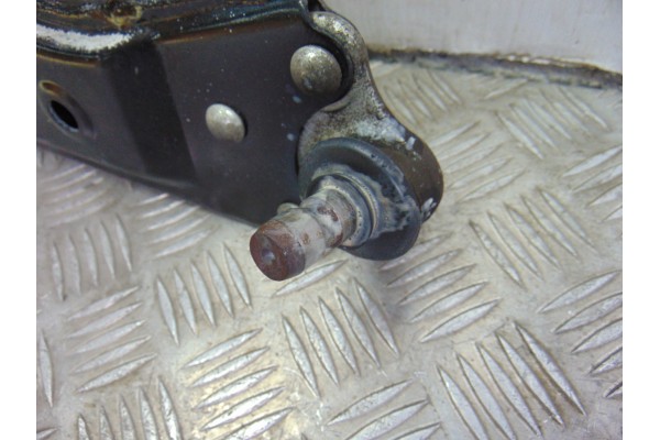  BRAZO SUSPENSION INFERIOR DELANTERO IZQUIERDO OPEL CORSA E Selective 2017 204751 OPEL - 2