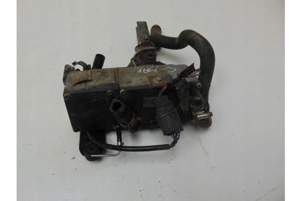 WEBASTO STOVE FORD C MAX 1 6 TDCI AV61 18K463 BG Car type passenger cars