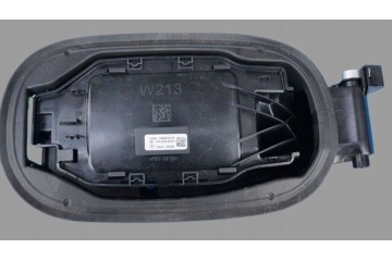 MERCEDES E IN 213 NEW FUEL FILLER FLAP