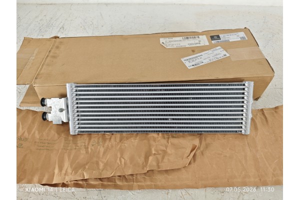 MERCEDES BENZ VITO W447 V Class Oil Cooler A447500000164 NEW