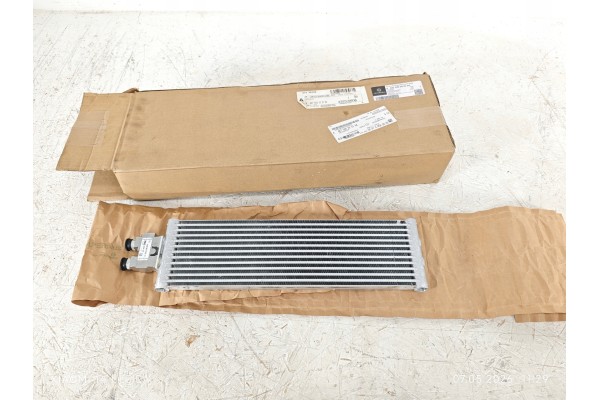 MERCEDES BENZ VITO W447 V Class Oil Cooler A447500000164 NEW Catalog number of the part A447500000164