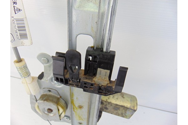 5 PIN ELEVALUNAS TRASERO IZQUIERDO BMW SERIE 1 BERLINA (E81/E87) 120d 2008 5 PIN 190269 BMW - 3