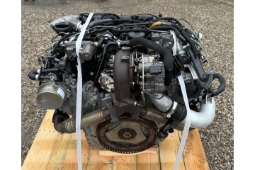 ENGINE COMPLETE AUDI Q7 3 0 TDI BKS BUG Car type passenger cars