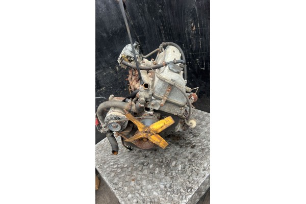 Complete engine Mercedes Benz W110 200D 1965 121940 Catalog number of the part 121 940 121940