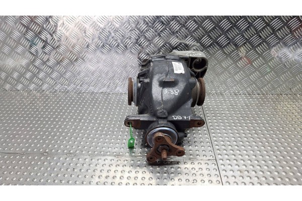 BRIDGE DYFER REAR 3 38 7637447 BMW X1 E84