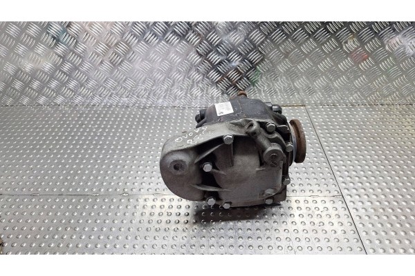 BRIDGE DYFER REAR 3 38 7637447 BMW X1 E84 Car type passenger cars