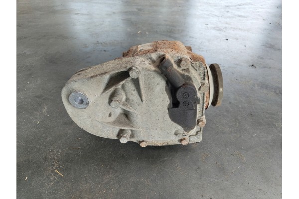BMW 1 E81 E87 3 E90 E91 BRIDGE DIFFERENTIAL 7524305 2 47 Car type passenger cars