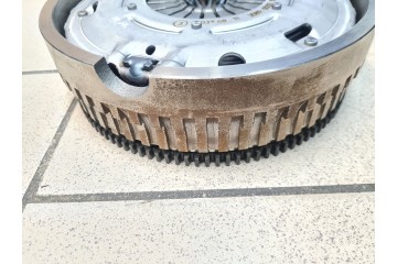 SACHS 3089 000 010 CLUTCH SMART CITY FORTWO 0 8 CDI 99 07 Product weight 8 kg