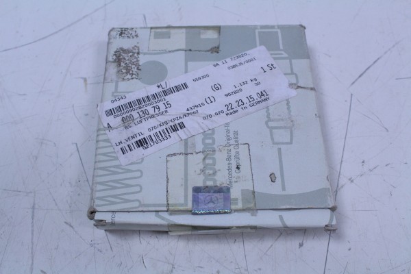 COMPRESSOR REPAIR KIT WABCO MERCEDES A0001307915 Product weight with unit packaging 1 kg
