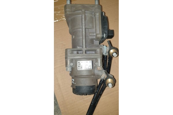 ACTROS MP4 AROCS BRAKE MASTER VALVE BRAKE K014773 0044311506 Catalog number of the part 0044311506 EM