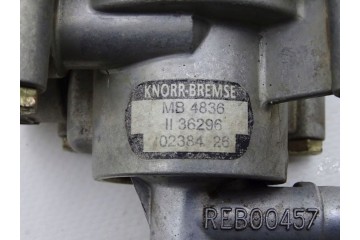 MAN L2000 LE 94 06 BRAKE MASTER VALVE Part manufacturer MAN OE
