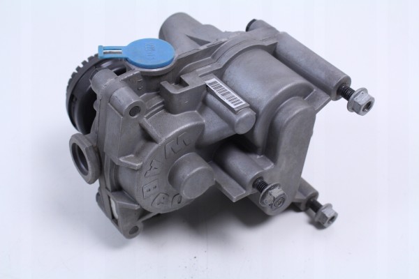 CONTROL VALVE MERCEDES A0054296944 Catalog number of the part A0054296944