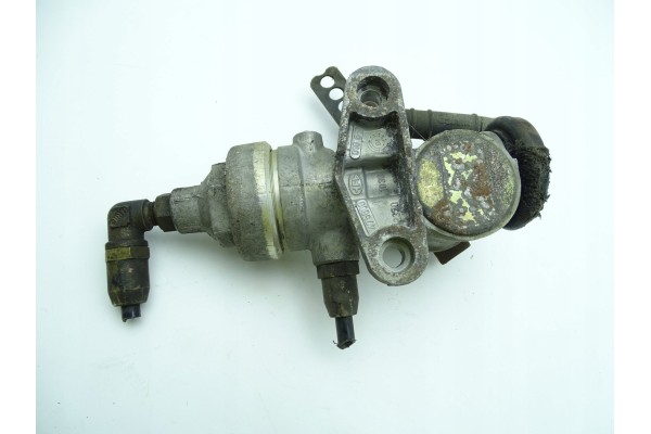 SCANIA 4 94 BRAKE VALVE 4758003017 Catalog number of the part 4758003017 GBIMPORT