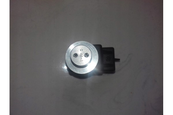 Solenoid valve 24V Volvo FH FL FM Car type buses trucks