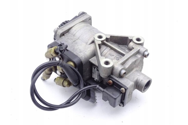 IVECO STRALIS HI WAY E6 BRAKE MASTER VALVE DX60B Catalog number of the part DX60B GBIMPORT