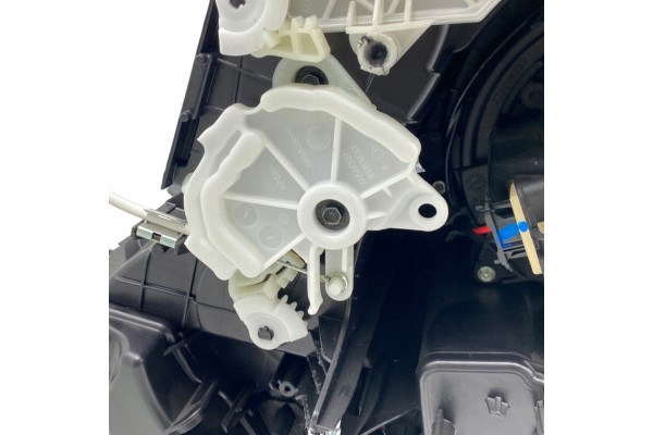 Calefactor Renault Clio IV 272708483R