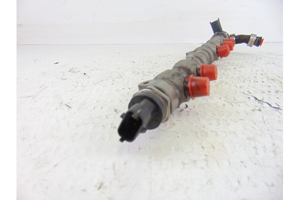 55573467  RAMPA INYECTORA OPEL CORSA D Selective 2011 55573467 200592 OPEL - 1