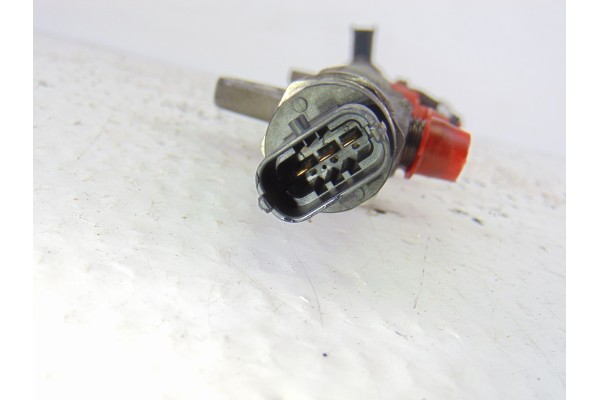 55573467  RAMPA INYECTORA OPEL CORSA D Selective 2011 55573467 200592 OPEL - 3