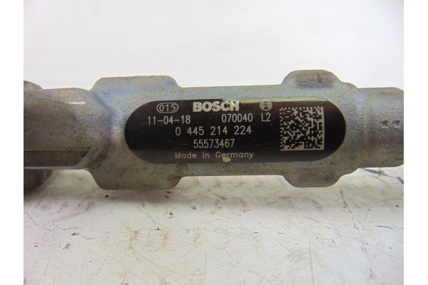 55573467  RAMPA INYECTORA OPEL CORSA D Selective 2011 55573467 200592 OPEL - 4