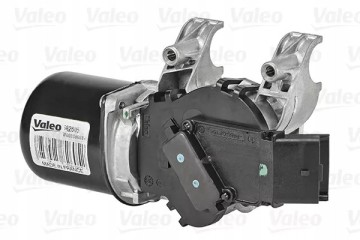 582605 WIPER MOTOR RENAULT KANGOO 02 08 FRONT Catalog number of the original RENAULT 7701066449