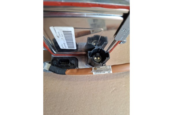Heat exchanger Mercedes 0008357300 OE NEW Product weight with unit packaging 3 kg