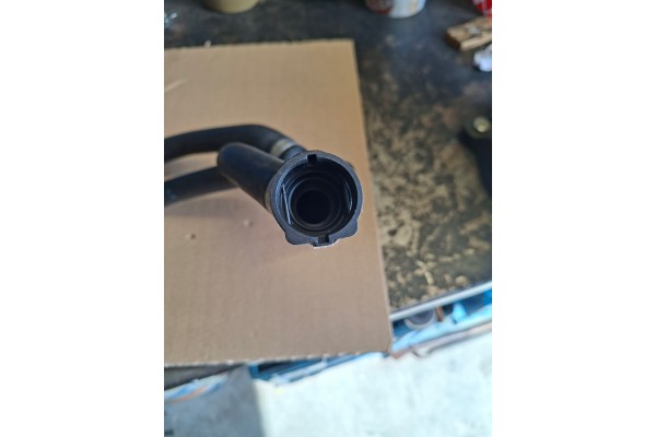 Heat exchanger Mercedes 0008357300 OE NEW Catalog number of the original A0008357300