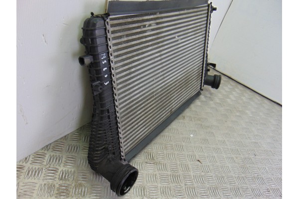 INTERCOOLER VOLKSWAGEN PASSAT BERLINA (3C2)
