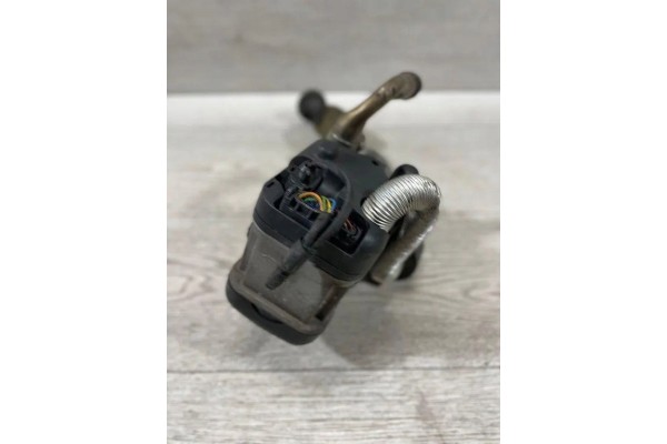 Webasto VOLVO V60 122R000277 2 0L diesel 84kW 2011 Catalog number of the part 122R000277