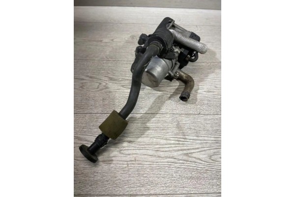 Webasto VOLVO V60 122R000277 2 0L diesel 84kW 2011 Catalog number of the original 122R000277