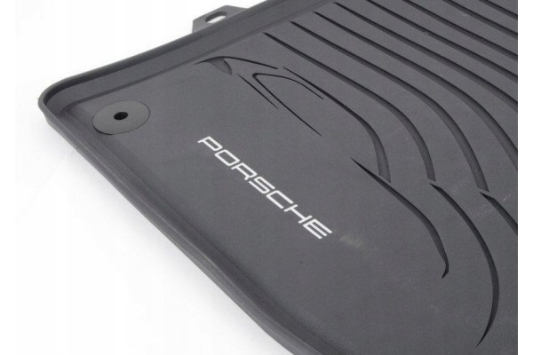 Rubber mats Porsche Cayenne 958044801551E0 new OE set Catalog number of the part 958044801551E0
