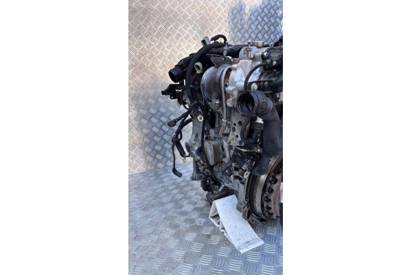 COMPLETE ENGINE OPEL CORSA F 1 2 T 101HP 74kW F12XHL HN05 10Z1AC DISMANTLING Catalog number of the part F12XHL HN05 10Z1AC